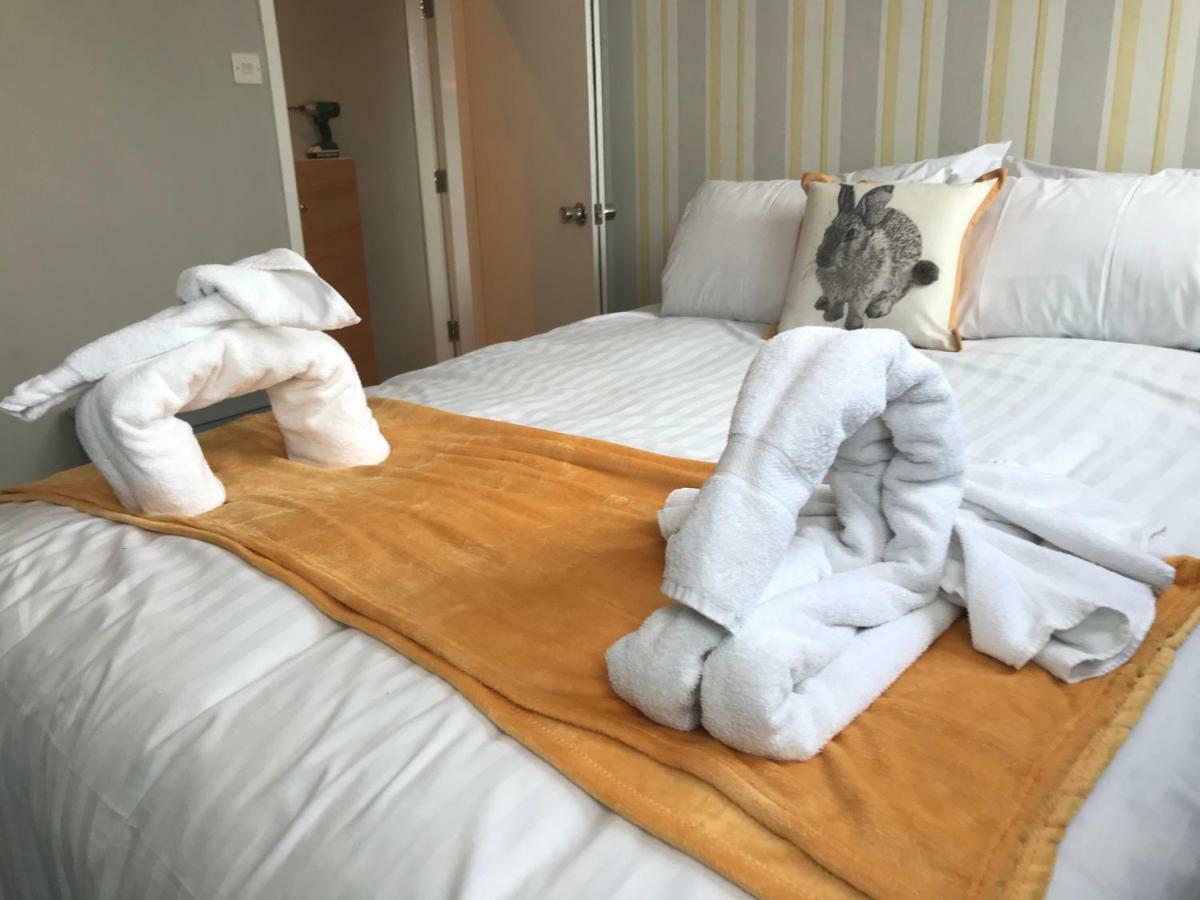 Apartment 5, Cornerhouse Apartments Ландъндо Екстериор снимка